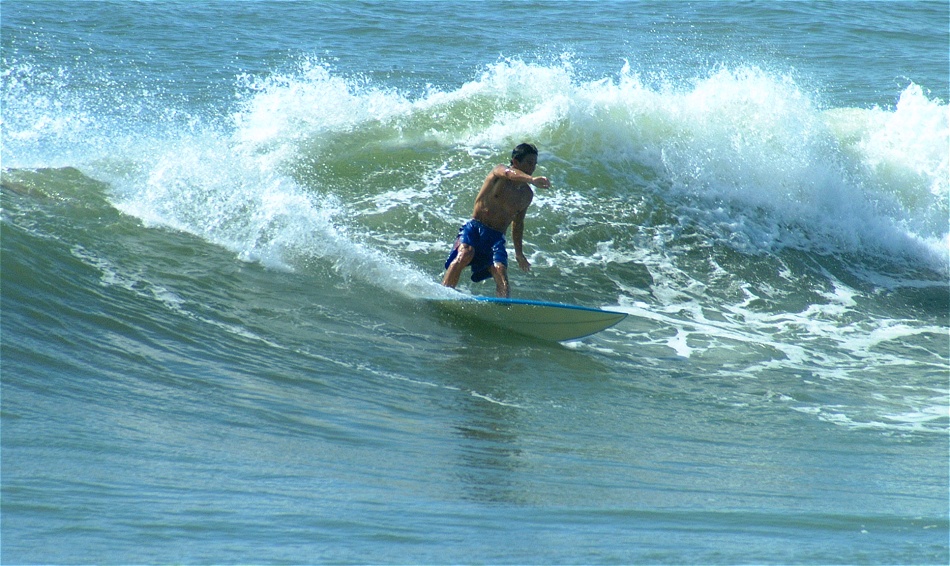 (21) Dscf0069 (bob hall surfers 2).jpg   (950x566)   266 Kb                                    Click to display next picture
